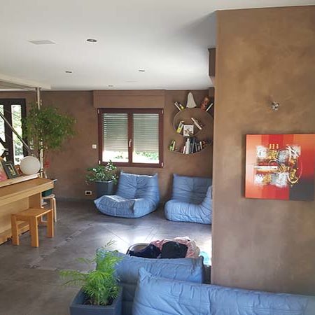 Enduits décoratifs à base de chaux aérienne | Vetraz-Monthoux, 74 salon2 • Damien Jore