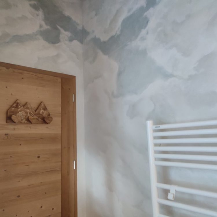 Une prestation décorative sur mesure | Manigod, 74 ciel sdb scaled e1672763430619 • Damien Jore