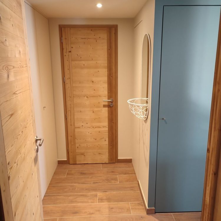 Une prestation décorative sur mesure | Manigod, 74 entree scaled e1672764247556 • Damien Jore