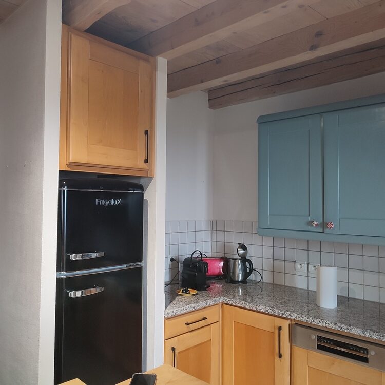 Transformation d'une cuisine en coin bureau | Haute-Savoie (74) tranformation cuisine bureau haute savoie damien jore 2 • Damien Jore