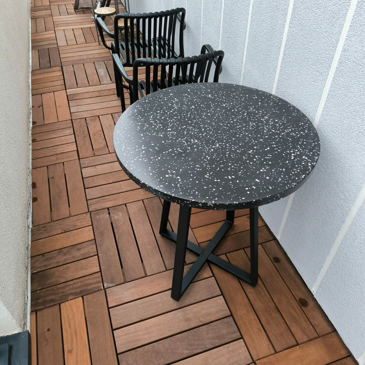 Transformation durable d’une terrasse au 6e étage | St Julien en Genevois, 74 relooking terrasse haute savoie damien jore 1 • Damien Jore