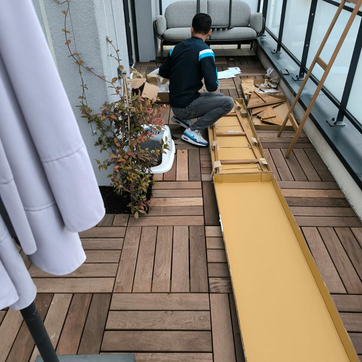 Transformation durable d’une terrasse au 6e étage | St Julien en Genevois, 74 relooking terrasse haute savoie damien jore 2 • Damien Jore