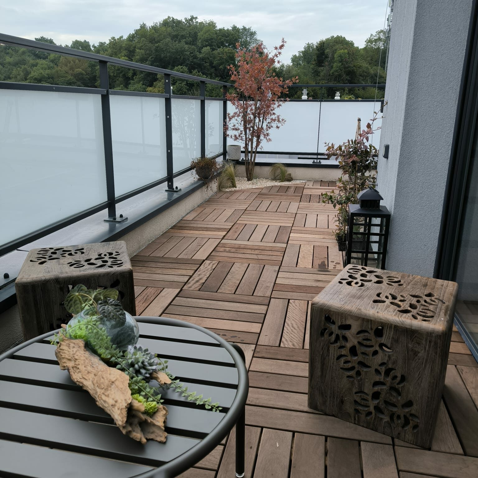 Transformation durable d’une terrasse au 6e étage | St Julien en Genevois, 74 relooking terrasse haute savoie damien jore 7 • Damien Jore