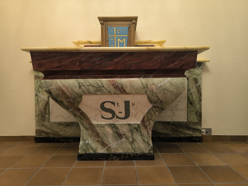 Réfection d’autels | Reignier-Ésery, 74 refection autel haute savoie damien jore 10 &bull; Damien Jore